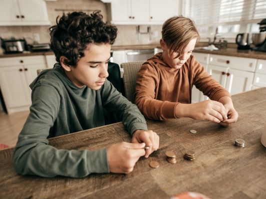 How To Save Money As A Teenager